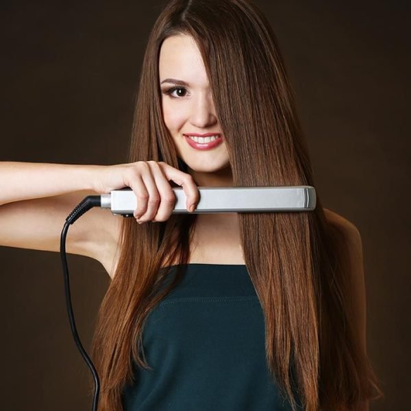 5 Essential Tips for Straightening Hair With A Flat Iron Like a Pro