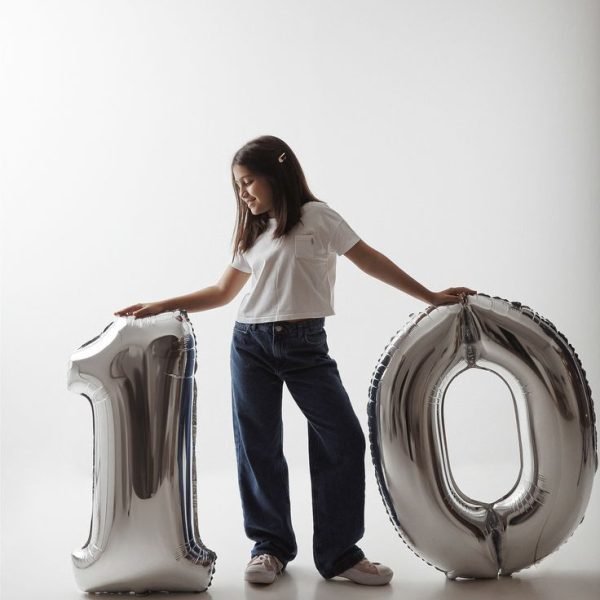 Toda lindeza de ILLA celebrando seus 10 anos com…