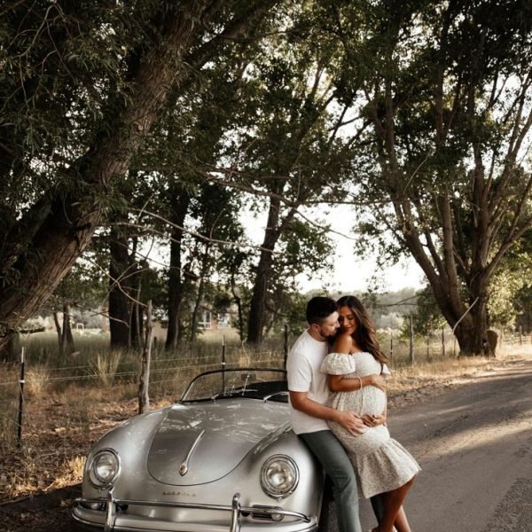 Vintage Car Maternity Photos – Utah – Paige McKenzi Photography _ Showit Blog