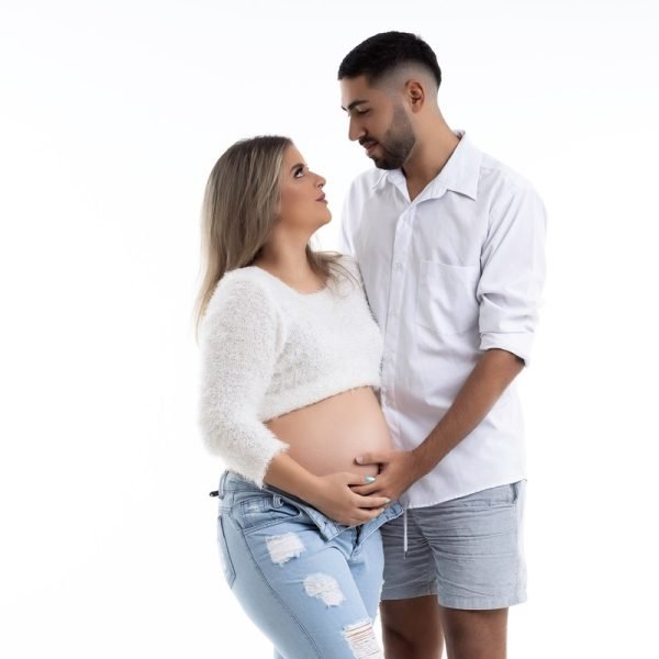 ensaio_gestante_-_gravida_-_em_estudio_fotografico_-_maternidade_-_foto_gravida_-_gravidez_-_mae_de_menina_-_maria_liz-30